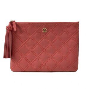 CHANEL Matelasse - Pink Leather Clutch Bag